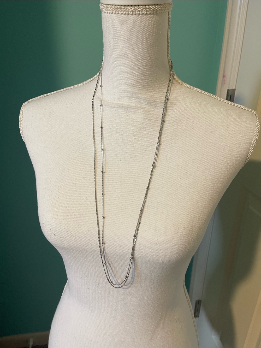 Vintage Delicate Silver-Tone Layered Station Necklace - Women's Jewelry